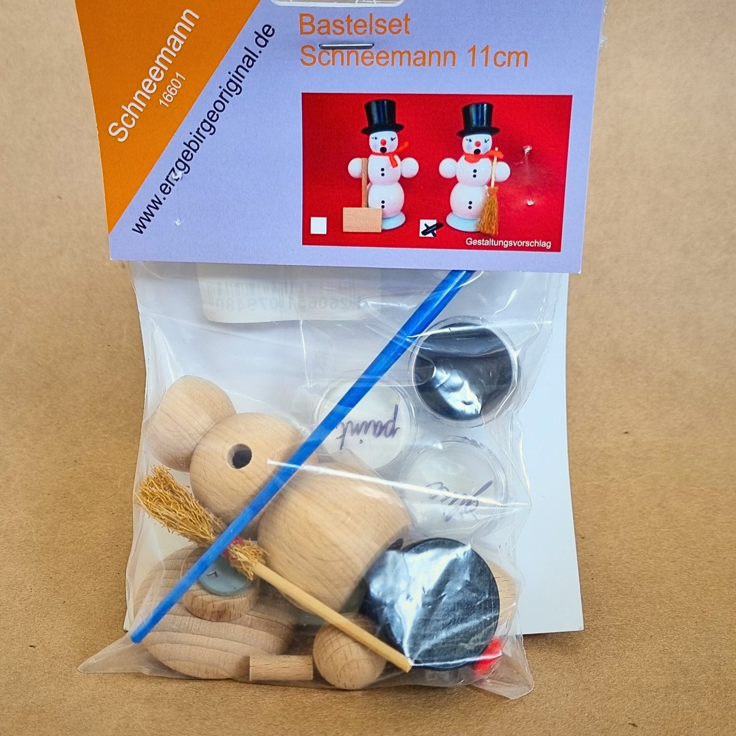 Smoking Figure craft set